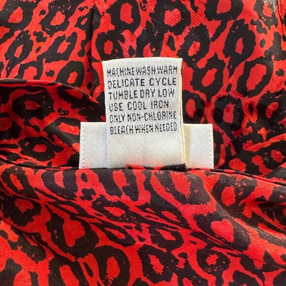 Vintage ‘90s Nicola Red & Black Leopard Print Peplum Waist Short Sleeve Blouse - Picture 8 of 8